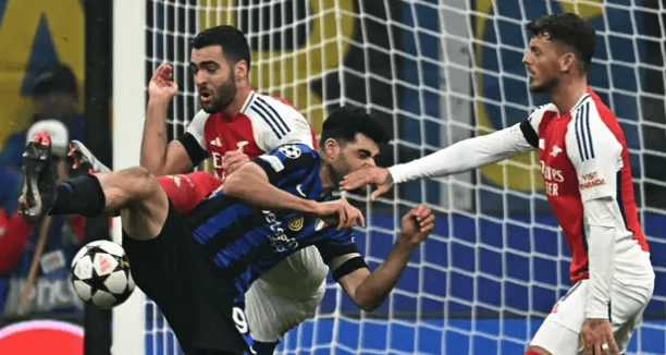 英超裁判工作流更加规范,判罚公正性提升的简单介绍 英超裁判工作流更加规范,判罚公正性提升的简单介绍