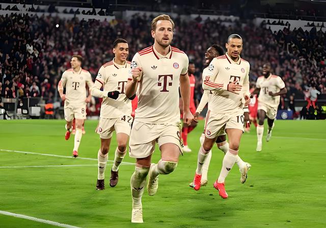 AC米兰体育-德甲争夺，球迷热烈讨论